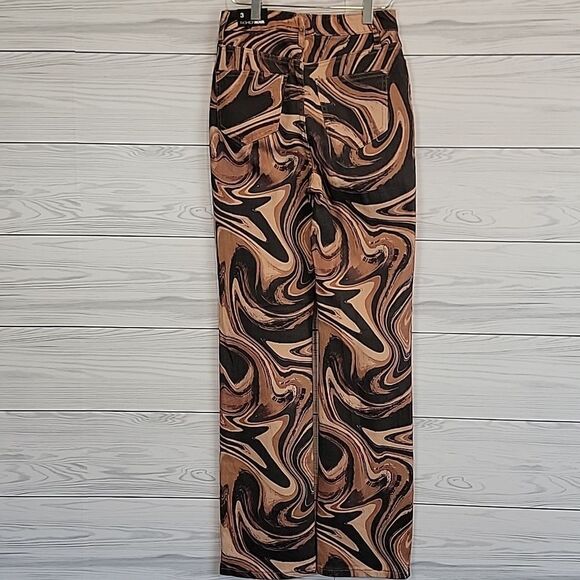 Fashion Nova Volcano Blows Straight Leg Jeans Womens Size 3 NWT - Picture 9 of 15